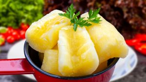 Quanto tempo demora para cozinhar mandioca