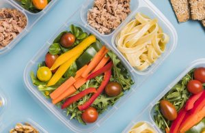 embalagem de marmitas para congelar