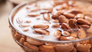 Posso deixar o feijão de molho por 24 horas