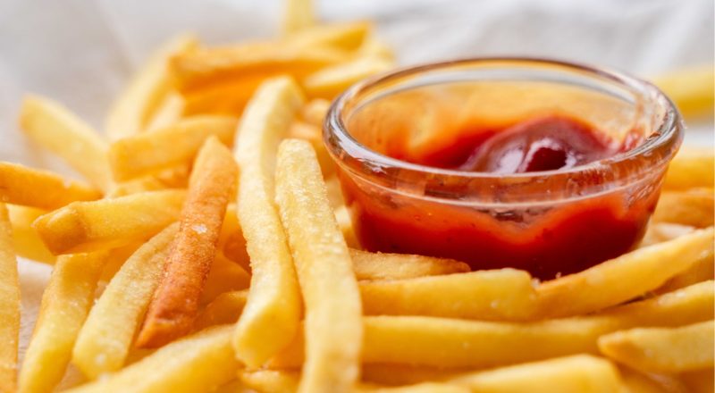 Molhos para comer com batata frita