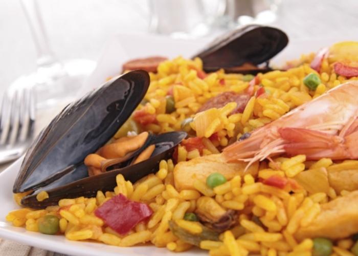 Qual arroz para paella