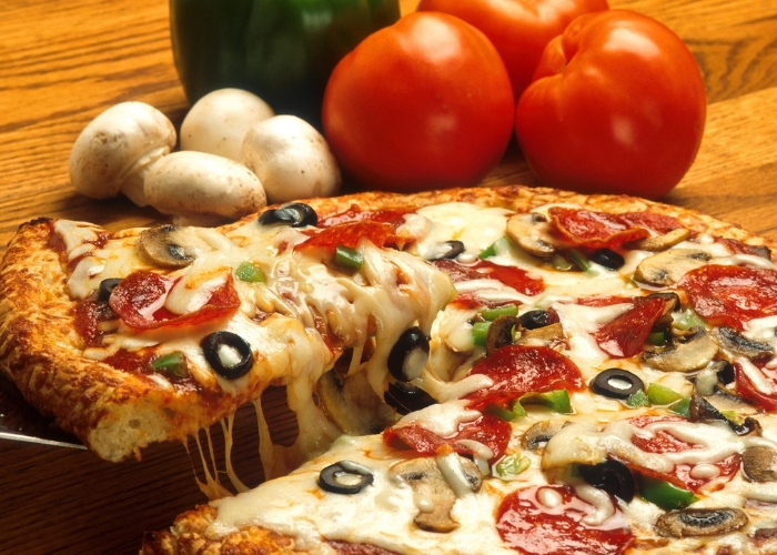 Quanto tempo para assar pizza
