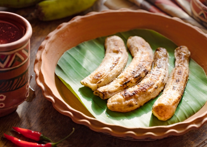 Como cozinhar banana da terra