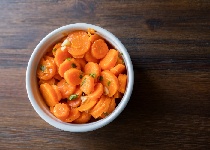 Como cozinhar cenoura no microondas Como cozinhar cenoura no microondas
