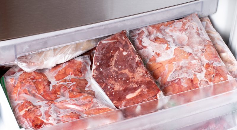 Como descongelar carne em 5 minutos