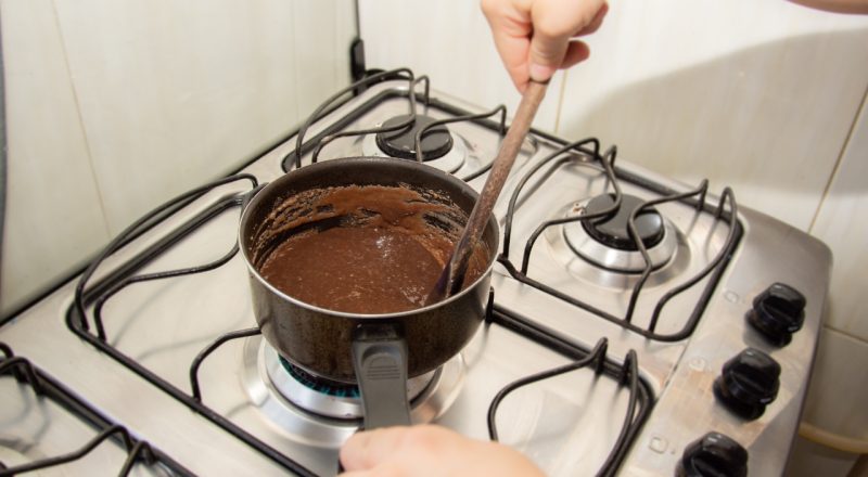 Como saber o ponto do brigadeiro para enrolar