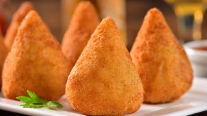 Como empanar coxinha sem farinha de rosca