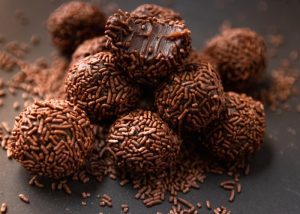 xr:d:DAF_cMwRcsw:16,j:2059692531703091489,t:24031401