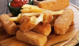 Como-empanar-queijo-coalho