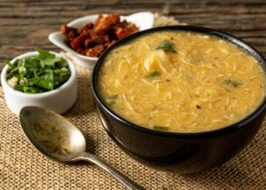 Como-servir-caldo-em-festa