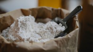 Pode fazer torta com farinha de trigo com fermento