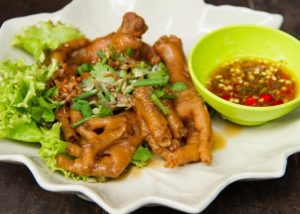 pe-de-galinha-na-panela-de-pressao