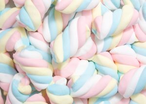 Como assar marshmallow no fogão