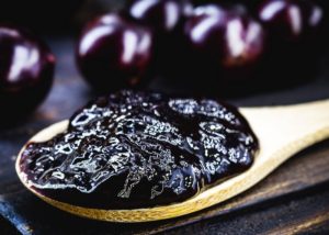 Como tirar o amargo da geleia de jabuticaba