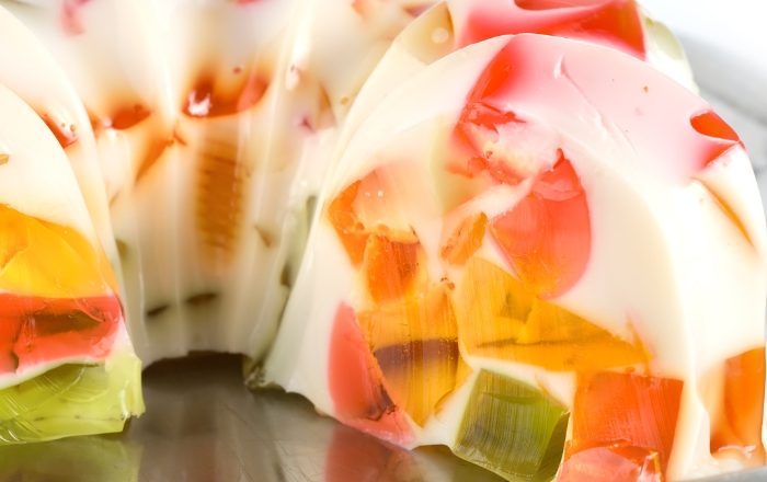 Como fazer gelatina com creme de leite