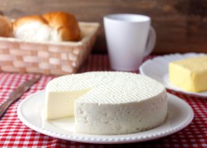 Como fazer queijo com leite de saquinho
