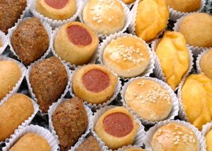 Quantos salgados para 30 pessoas em festa infantil