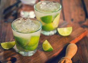 Como fazer 1 litro de caipirinha no liquidificador