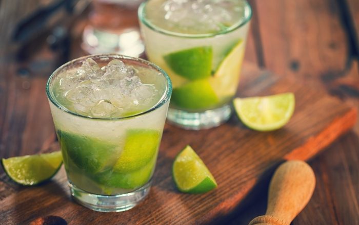 Como fazer 1 litro de caipirinha no liquidificador