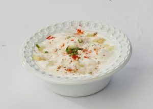 Como fazer coalhada com iogurte natural