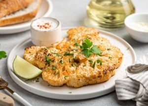 Bife de couve-flor empanado