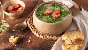 Como engrossar caldo verde