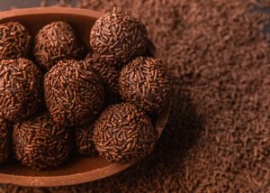 Como endurecer brigadeiro rápido