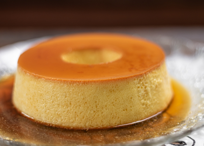 Pudim na boca do fogão