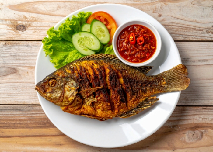 Acompanhamento para tilápia frita Acompanhamento para tilápia frita