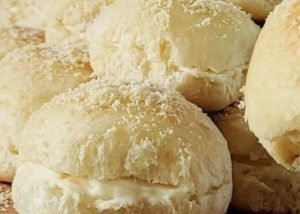 Qual segredo para o pão delícia ficar fofinho