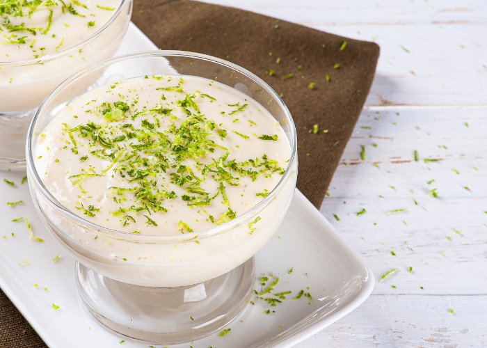 Quanto tempo bater o mousse no liquidificador para ficar firme
