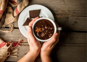 Como engrossar o chocolate quente